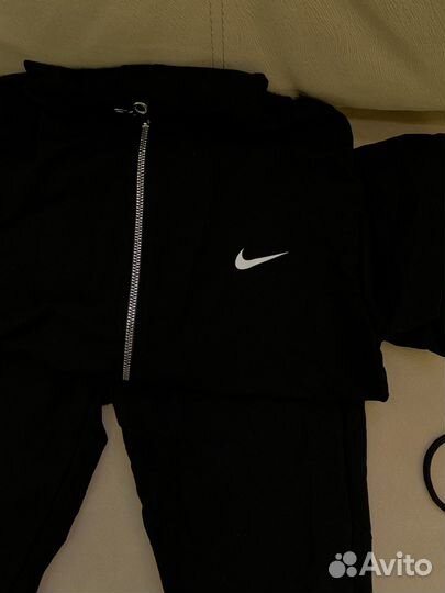 Спортивный костюм женский