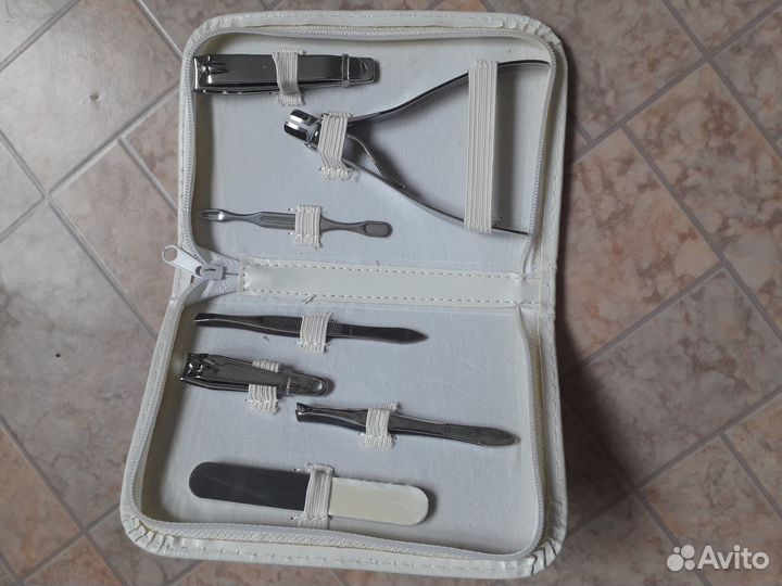 Маникюрный набор для ногтей