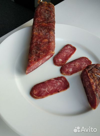 Колбаса сыровяленая