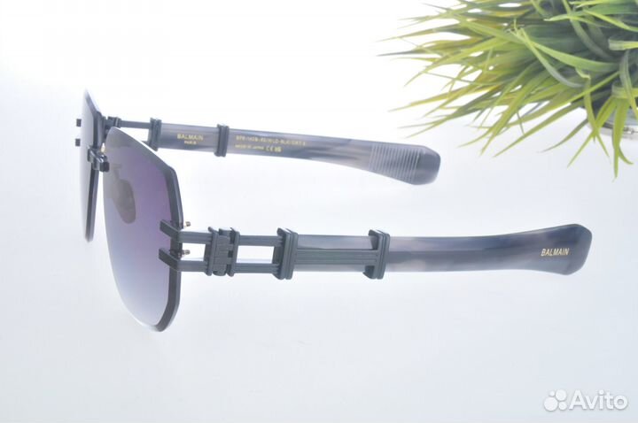 Солнцезащитные очки