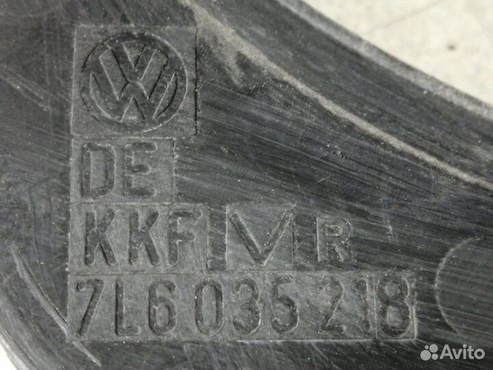 Кронштейн передний Volkswagen Touareg 1 2002-2010