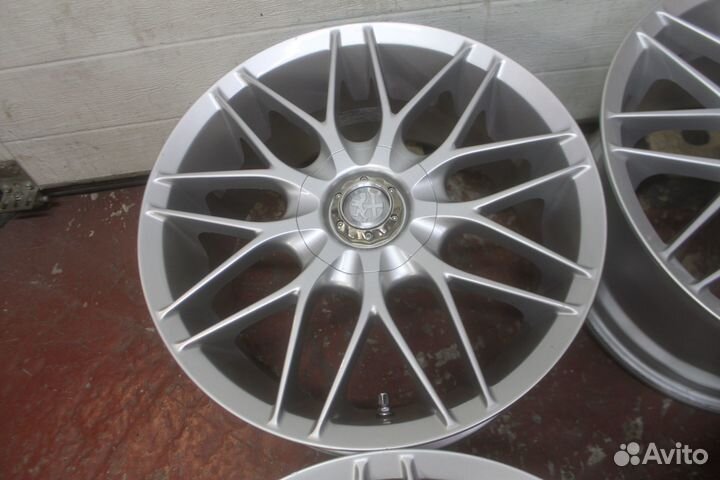 Диски R17 Bridgestone Erglanz ERG 4/5х114.3 8/9J
