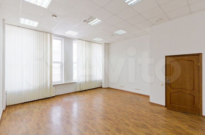 Сдам офисное помещение, 111.7 м²