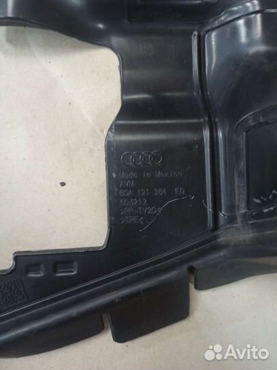 Дефлектор радиатора правый 80A121284ED Audi Q5 FY