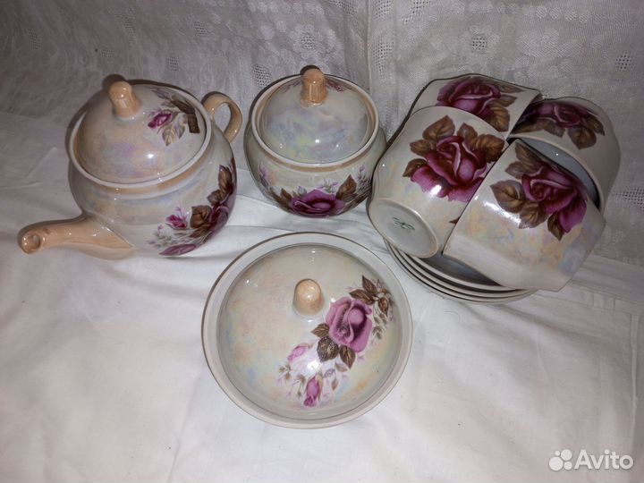 Сервизы, чайные пары, заварочные чайники