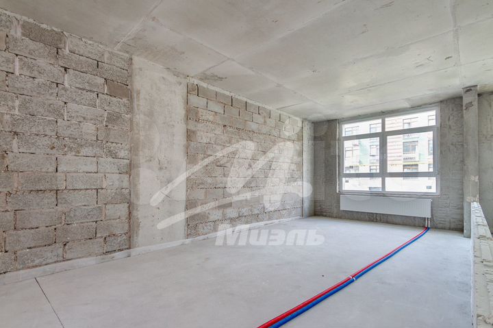 3-к. квартира, 98,8 м², 1/3 эт.