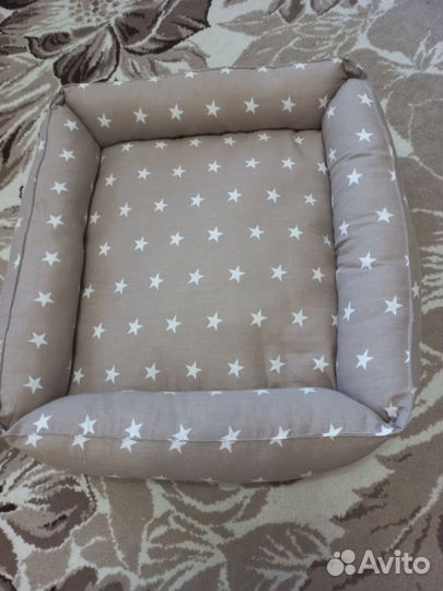 Лежанка для собак