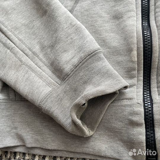 Кофта Adidas Essentials (S)