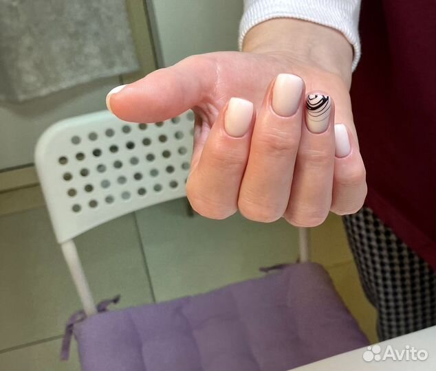 Маникюр Педикюр