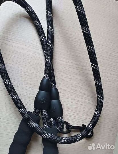 Поводок для собак