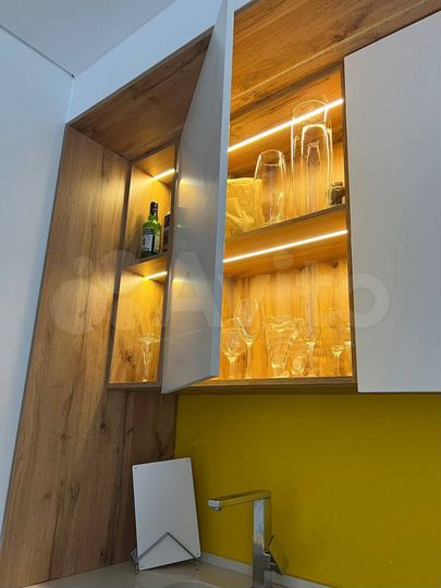 3-к. квартира, 90 м², 2/9 эт.