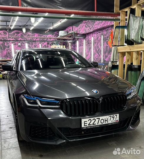 Лобовое стекло для BMW X5 z-3731