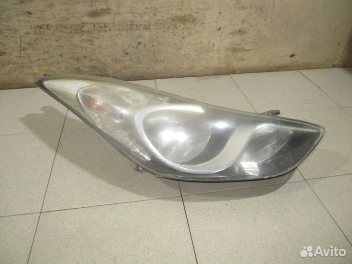 Фара правая Hyundai Elantra (MD/UD) 2010-2015