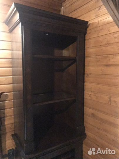 Витрина Буфет Шкаф Стеллаж Тумба фабрики Ashley