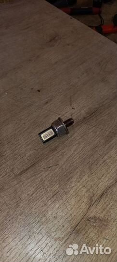 Датчик давления топлива Ford Kuga 1 2008-2012