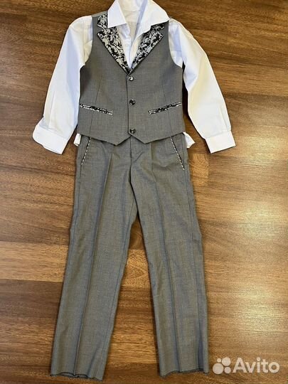 Костюм для мальчика размер 6-7 лет