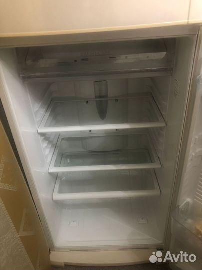 Холодильник на запчасти