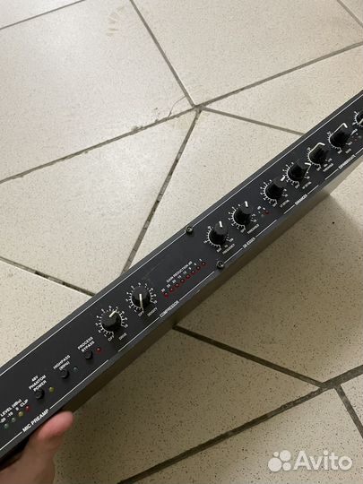 Dj контролер