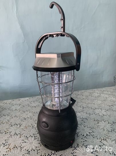 Фонарь на солнечной батарее