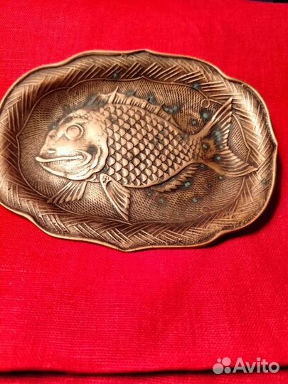 Блюдо. Бронза