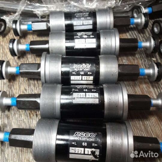 Каретка для велосипеда neco