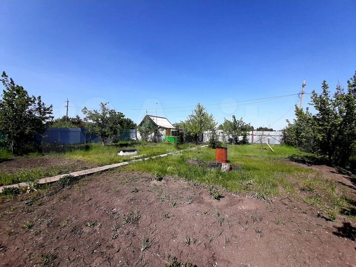 Дача 20 м² на участке 6 сот.