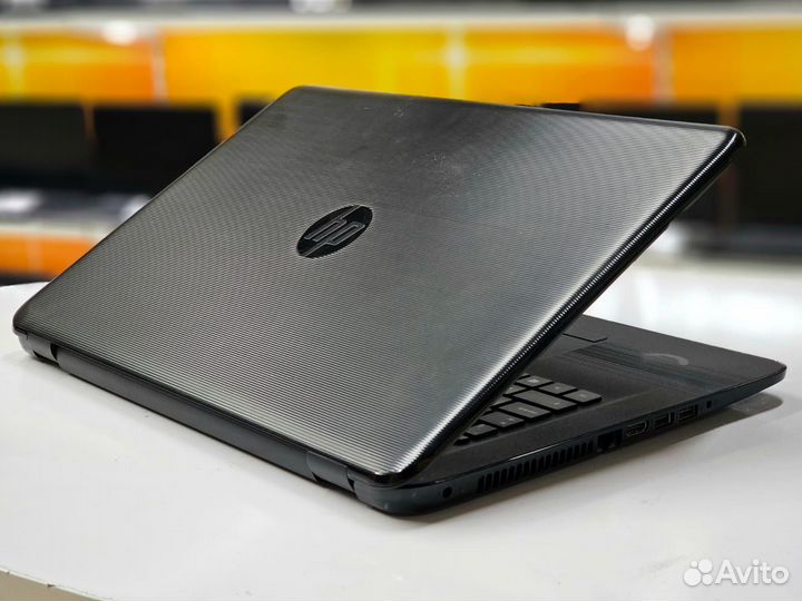 Ноутбук HP 17.3