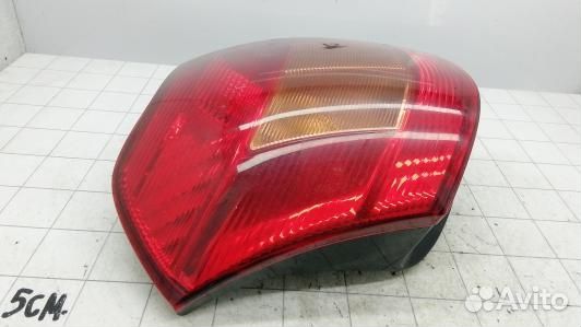 Фонарь задний правый toyota corolla E12 (83Z09MY01