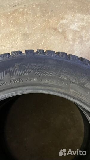 Michelin X-Ice North 3 215/55 R17