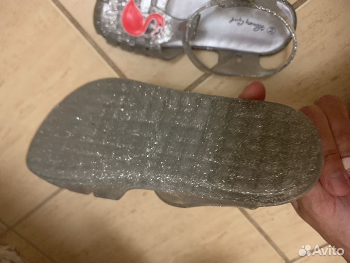 Резиновые сандалии,шлепки новые 30-31 р