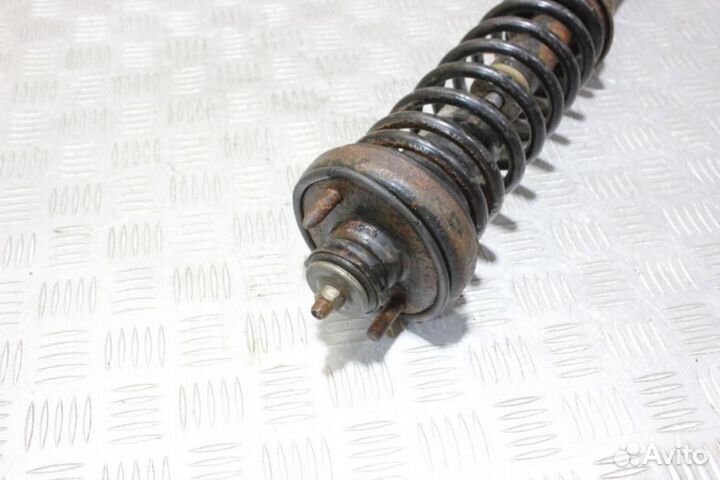 Амортизатор задний левый Honda Civic 1988-1991