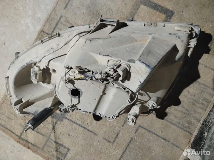 Фара УАЗ patriot правая