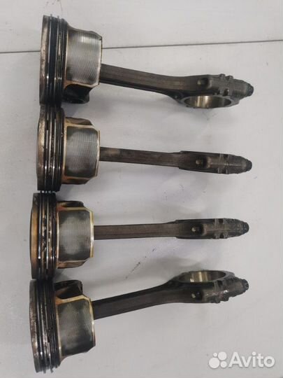 Поршень Volkswagen Tiguan универсал 2011-2016 5N