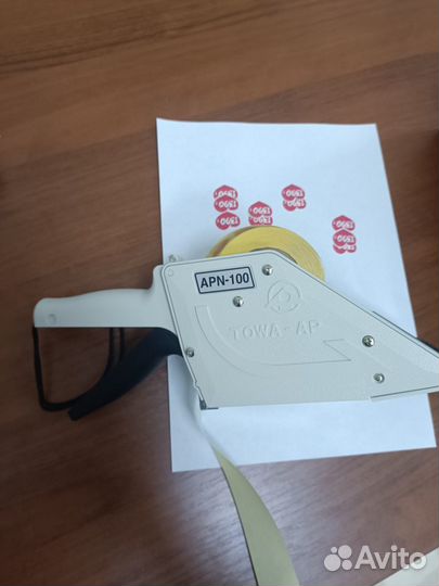 Ручной аппликатор этикеток APN-100