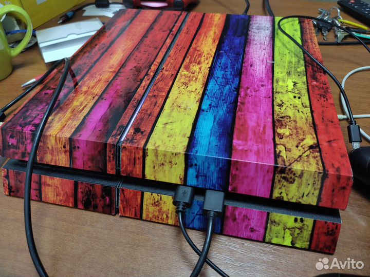 Виниловая наклейка для Sony Playstation 4 (PS4)