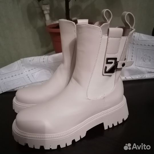 Полусапожки зима новые