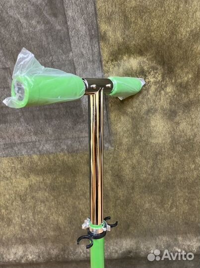 Десткий самокат Зеленый