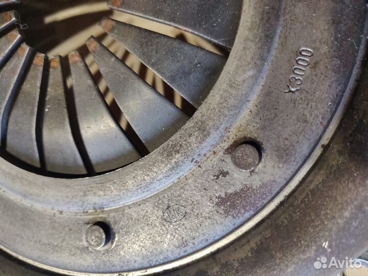 Корзина сцепления ваз 2112 Маховик