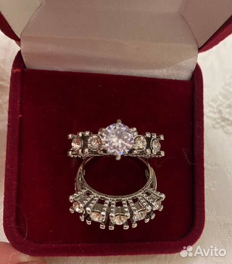 Красивый комплект, бижутерия