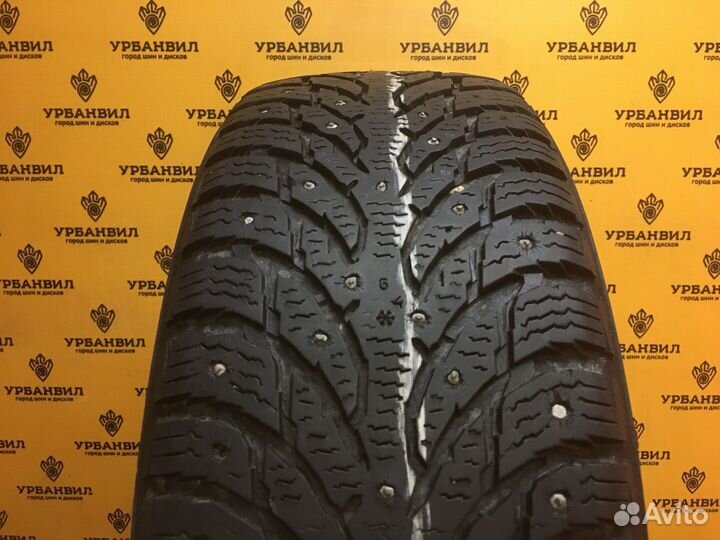 Nokian Tyres Hakkapeliitta 9 SUV 215/65 R16 102T