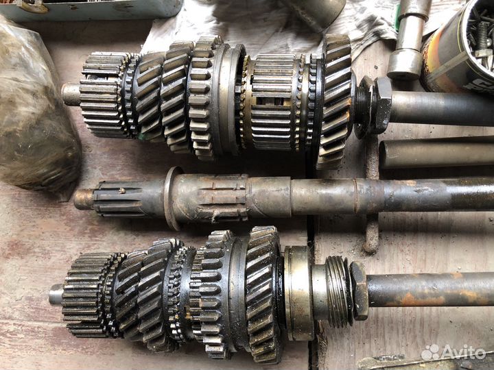 Коробка передач кпп 4-ст, Газ-24 Волга