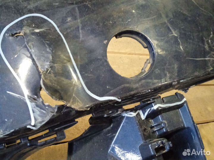 Skoda Rapid 2013-2020 Бампер передний