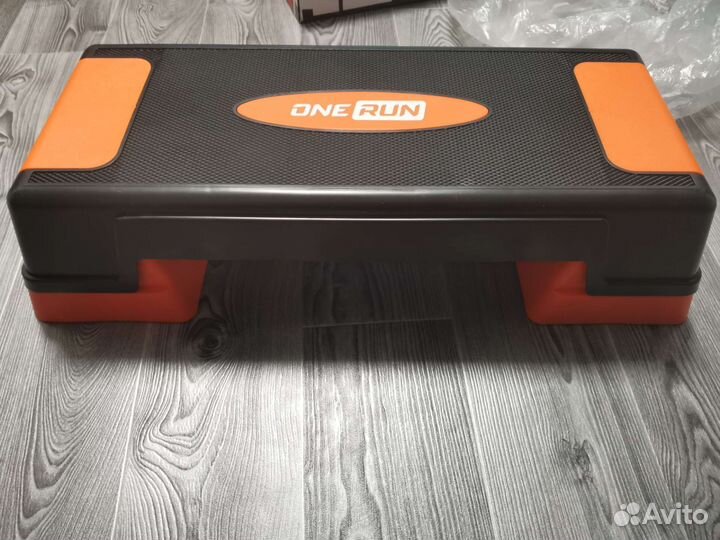 Степ-платформа