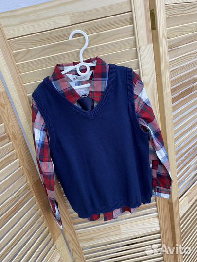 Набор H&M (рубашка, жилет, галстук)