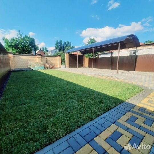 Рулонный газон с укладкой под ключ