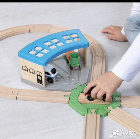 Железная дорога IKEA новая Депо