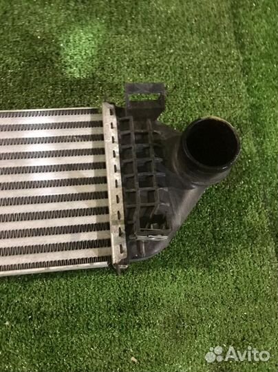 Интеркулер радиатора volvo s60 2 v60 1.6 t
