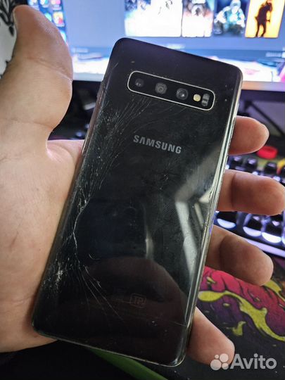 Samsung Galaxy S10, 6/128 ГБ