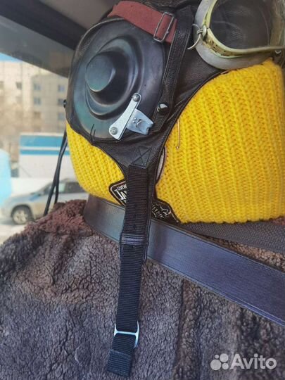 Шлем лётчика с очками