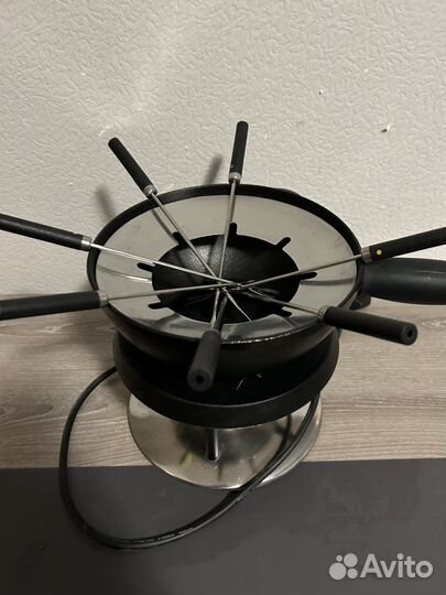 Фондю / фондюшница электрическая